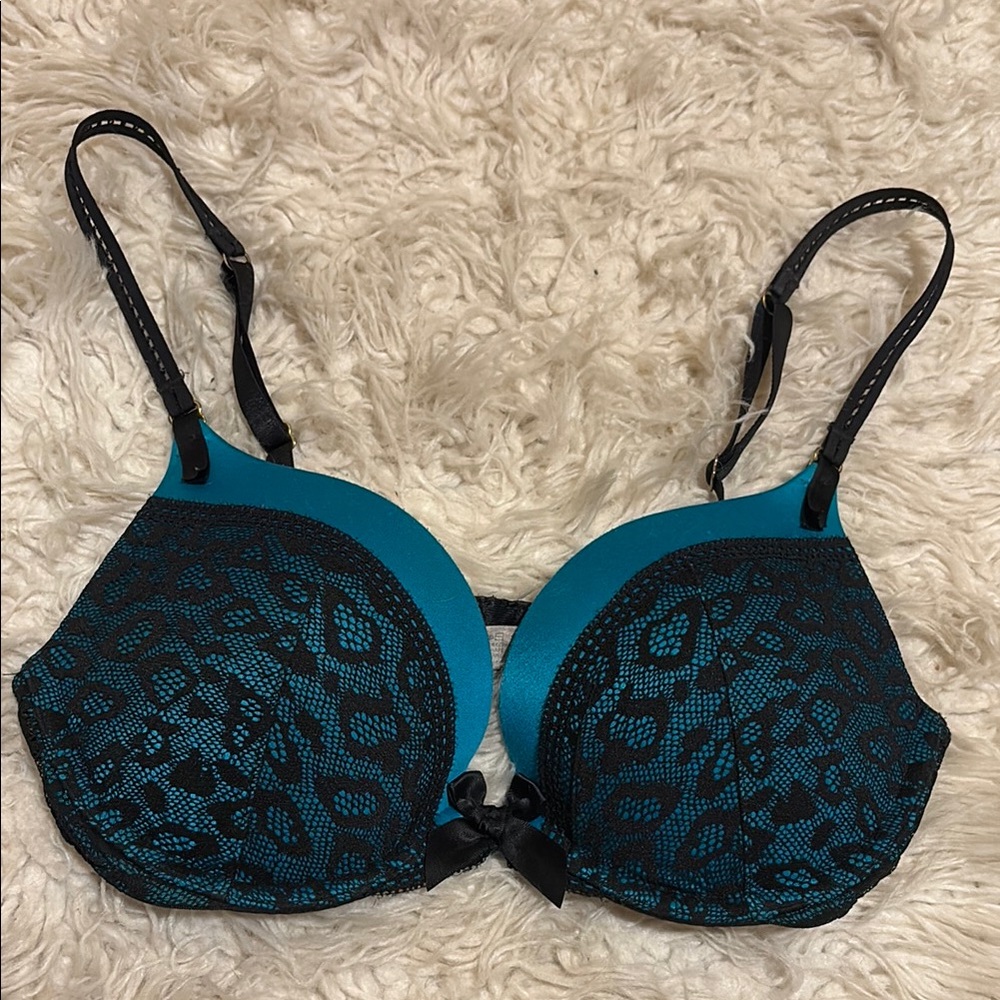 Elegant Teal and Black Lace Bra